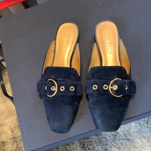Women’s slip on suede flats